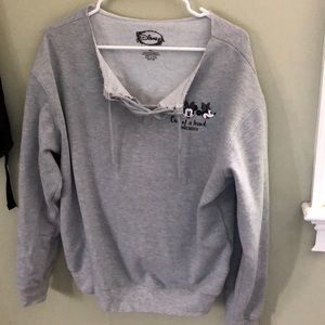 Minnie Mouse sweater